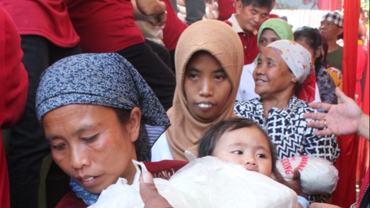 Khutbah Jumat: Tetap Mencari Rezeki Halal di Tengah Tantangan Ekonomi