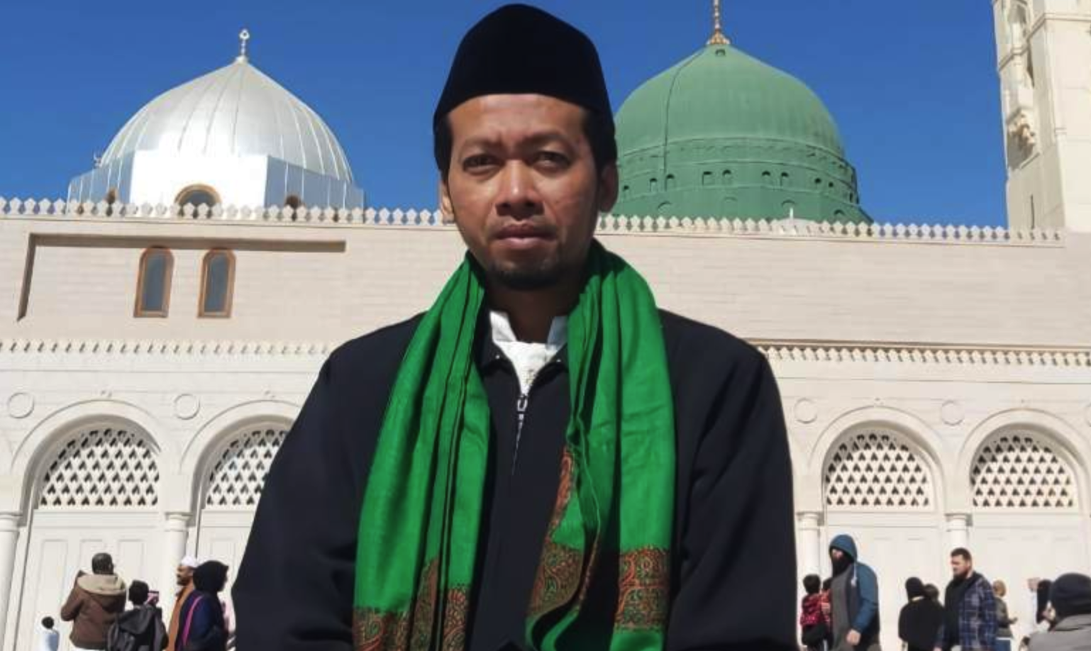 Bahasa Daerah Langka Jika Terbiasa Berbahasa Indonesia di Lingkungan Keluarga
