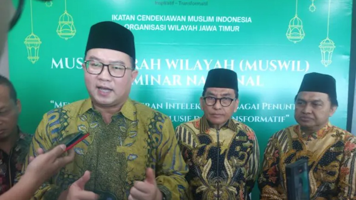 Muswil ICMI Jatim 2026:  Prof Arif Satria Ingatkan Kaum Intelektual Kembalikan Rasionalitas Ilmu Pengetahuan untuk Kemajuan Bangsa